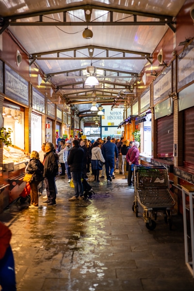 Markthalle Triana